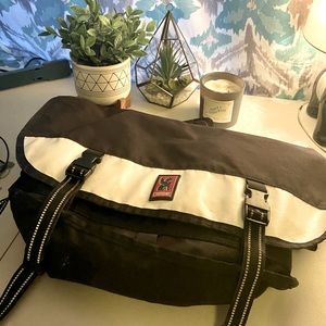 Messenger Bag by CHROME, black/ white, pre-owned